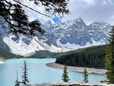 From Calgary: Banff & Yoho National Parks Private Day Tour - Lake Louise: turquoise views plus a real shoreline moment