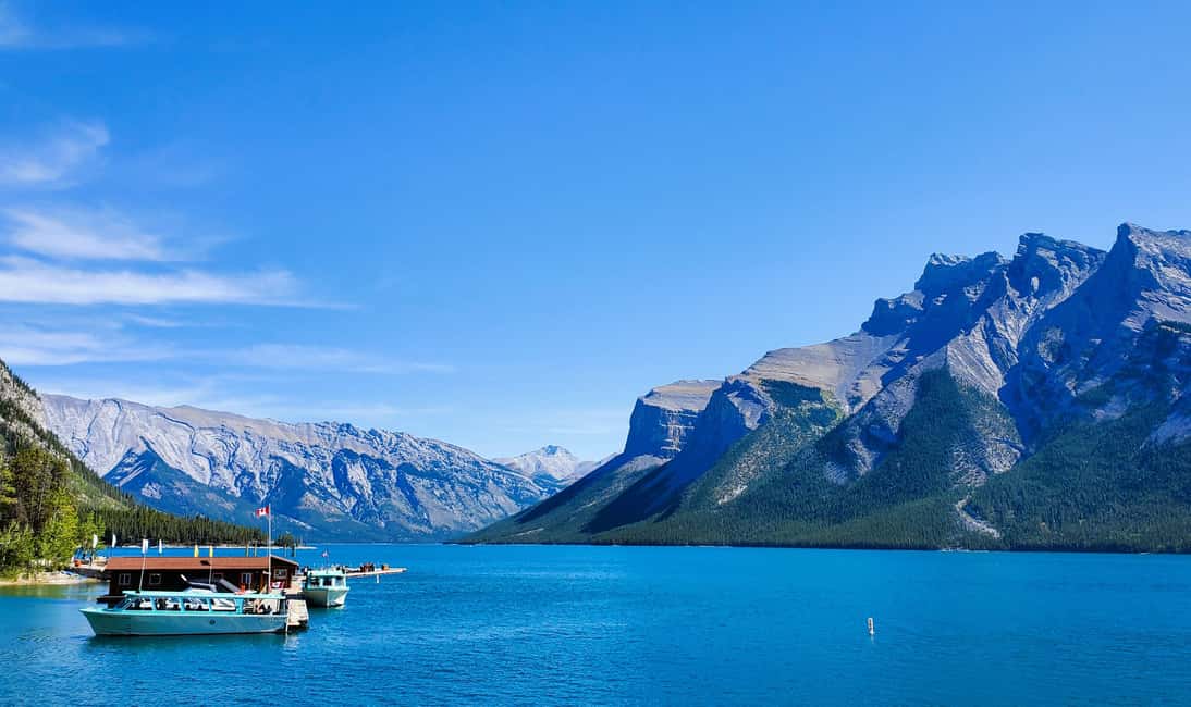 From Calgary/Canmore: Banff National Park Premium Day Trip - How the Small-Group Van Makes This Day Trip Work