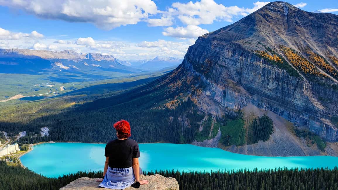 From Calgary/Canmore: Banff National Park Premium Day Trip - Two Jack Lake Viewpoint and Minnewanka: The Rockies’ First Winter Wow
