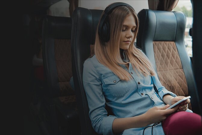 From Calgary YYC Airport: Hassle-free Private Transfer to Banff. - What’s included in the price (and why that’s good)