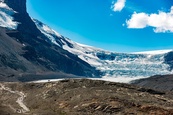 Glacier Adventure on the Icefields Parkway Hidden Gems Skywalk - Banff to the Icefields Parkway: start strong at 8:00 am