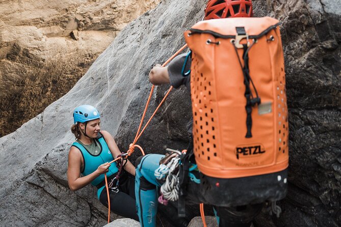 Half Day Heart Creek Canyon - Near Banff & Canmore- For Beginners - Beginner-proofing: graded rappels and coaching that actually works
