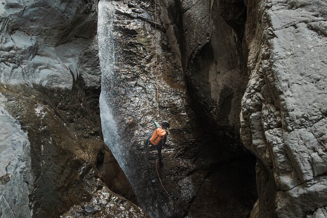Half Day Heart Creek Canyon - Near Banff & Canmore- For Beginners - What to pack: wetsuit comfort, strict footwear rules, and snacks