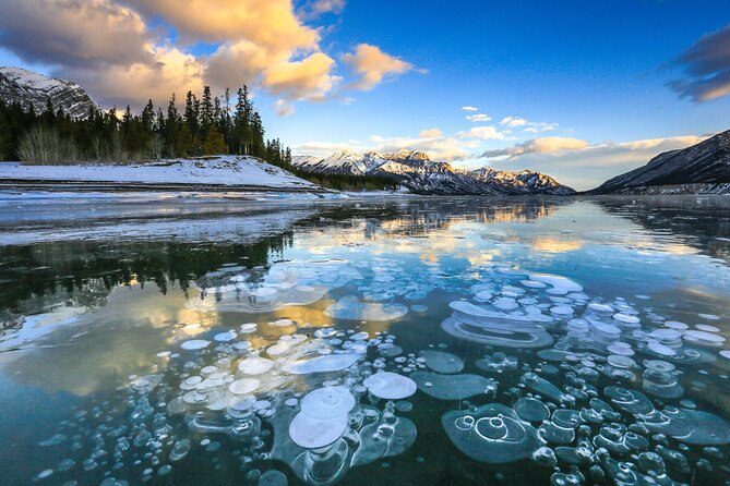Icefields Parkway and Ice Bubbles of Abraham Lake Adventure - The long Banff National Park stretch: surprise lakes, waterfalls, and wildlife checks