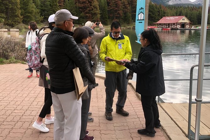 Jasper National Park 2-Day Tour: Maligne Lake & Columbia Icefield - Maligne Lake: the optional cruise that changes the feel