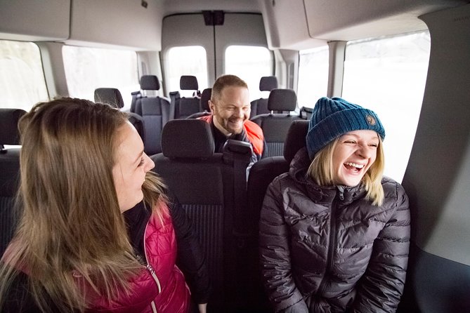 Johnston Canyon Evening Icewalk - Who should book this evening icewalk (and who should think twice)