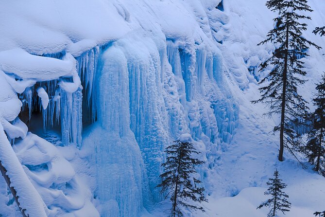 Johnston Canyon Frozen Waterfalls - Small Group Tour - What to Wear and Bring for a Safer, More Comfortable Morning