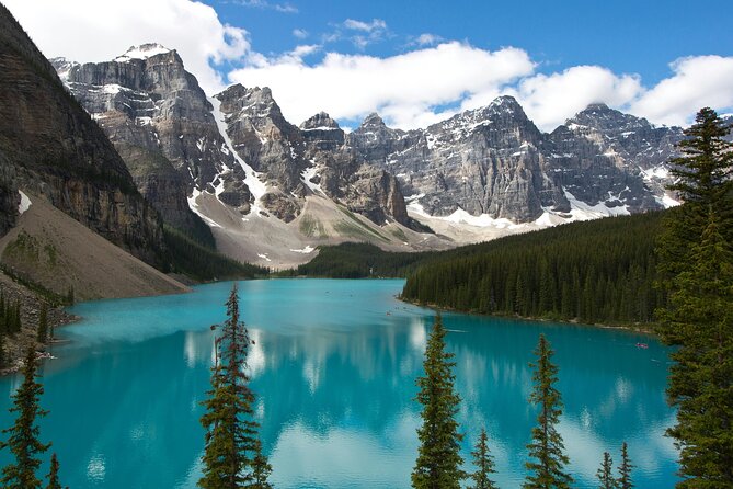 Lake Louise & Lake Moraine Tour - Morant’s Curve: A Quick Bonus on the Return
