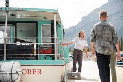 Lake Minnewanka Cruise - Getting to Lake Minnewanka: timing, parking, and the dock drive