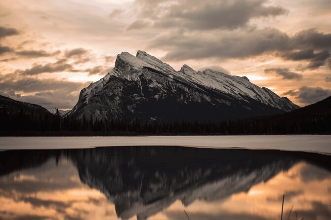 Lake Minnewanka, Peyto Lake, Bow Lake , Icefields - Vermilion Lakes in Winter: Aurora Chances and Bubble Ice