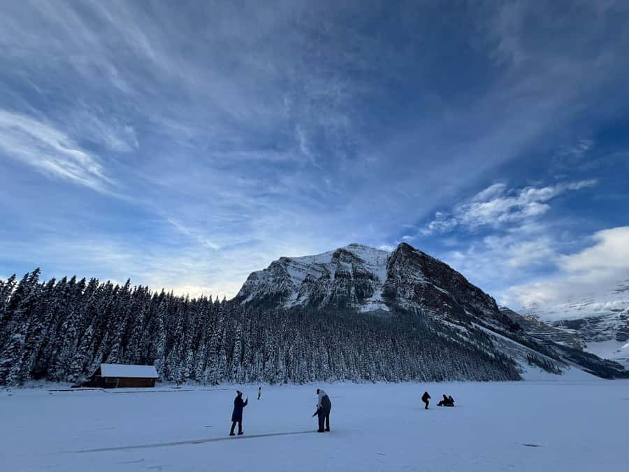 Lake Moraine Lake Louise Johnston Canyon Banff Town Day Tour - Should You Book This Lake Louise–Moraine–Johnston Canyon–Banff Day Tour?