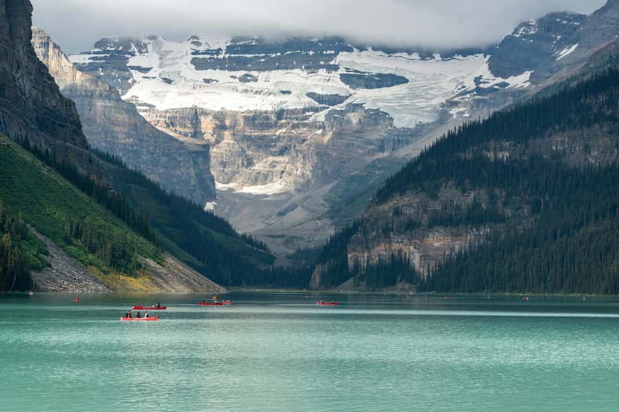 Lakes Moraine, Louise, Emerald, Johnston Canyon & Yoho Tour - Lake Louise: Glacial Water, Photo Pull-Offs, and a Real Lunch Pause