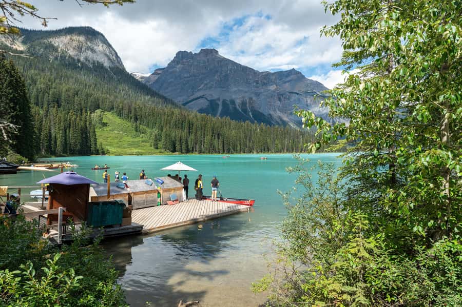 Lakes Moraine, Louise, Emerald, Johnston Canyon & Yoho Tour - Johnston Canyon: The Waterfalls Trail and the Vermilion Lakes Viewpoint