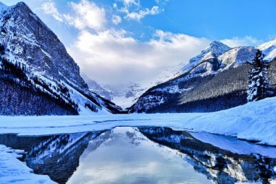 Louise,Moraine/Johnston Canyon,Emerald ,Banff(optional:Gondola) - Yoho National Park: Emerald Lake and Natural Bridge in One Smooth Pass
