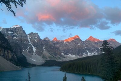 Moraine Lake, Lake Louise Afternoon Tour Half day From Banff - Stop 1 at Moraine Lake: Rockpile Trail, Shore Time, and Canoes