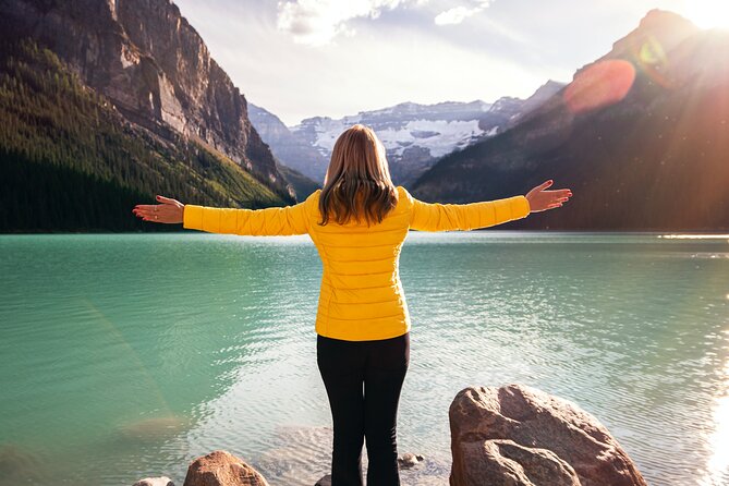 Moraine Lake, Lake Louise & Banff Secrets | Award-Winning Tour - Morning setup: Banff Train Station and a van that helps you see