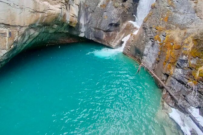 Moraine Lake, Lake Louise, Johnston Canyon, Bow Falls, Banff Town - Banff Town Time, Plus Winter-Only Bow Falls and Surprise Corner