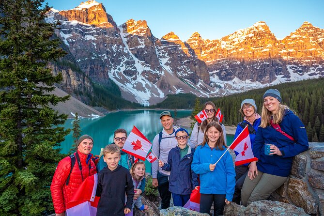 Moraine Lake Sunrise: Premium Tour from Canmore & Banff - The van ride into blue hour: cozy, not chaotic