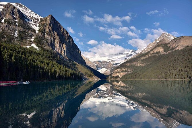 Morning Tour at Moraine Lake(2hrs) & Lake Louise(2hrs) - The morning flow: how an 8-hour day stays relaxed