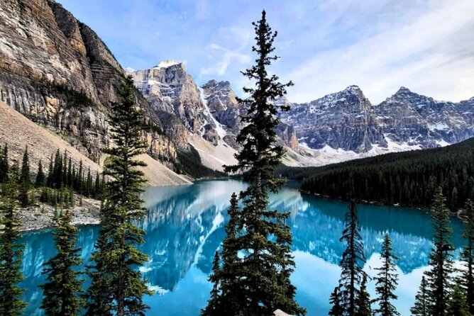Morning Tour at Moraine Lake(2hrs) & Lake Louise(2hrs) - Lake Louise timing: lakeshore walk or Fairview Lookout
