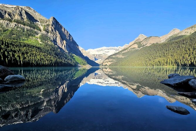 Morning Tour at Moraine Lake(2hrs) & Lake Louise(2hrs) - Small-group comfort that actually helps on the trail