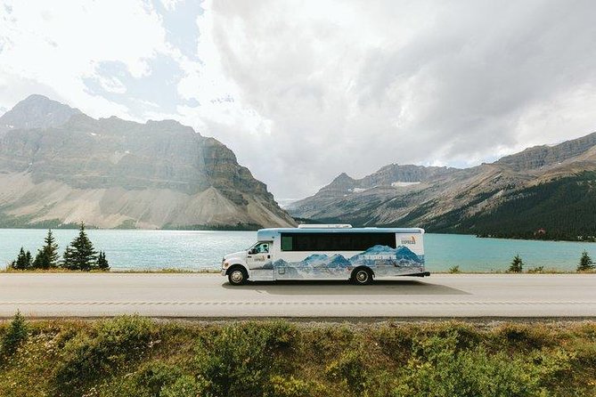 Mountain Lakes and Waterfalls - roundtrip from Calgary - Emerald Lake Lodge lunch: the calm reset halfway through