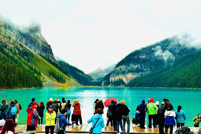 Shuttle Bus 2way BANFF to Lake louise & Moraine lake(1 hour each) - Key highlights worth clocking