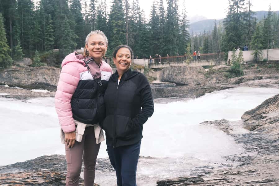 Small Grp: Emerald Lake (Optional Canoe) & Takakkaw Falls - Key Things I Think Matter Most