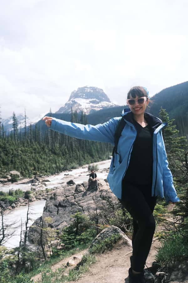 Small Grp: Emerald Lake (Optional Canoe) & Takakkaw Falls - Emerald Lake’s 2.5-Hour Block: Lunch Time Plus Hiking Freedom
