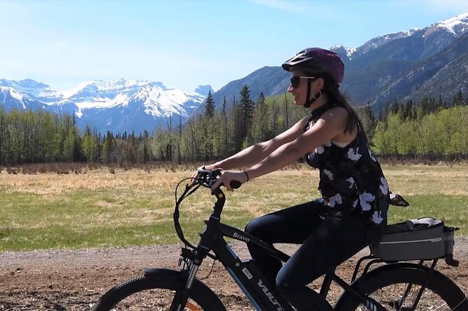 Sundance Canyon eBike and Hike Guided Tour - On the way back: a slower Bow River ride to end the day