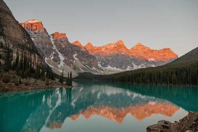 Sunrise Moraine Lake and Lake Louise - Why a 4:00am start changes everything at Moraine Lake