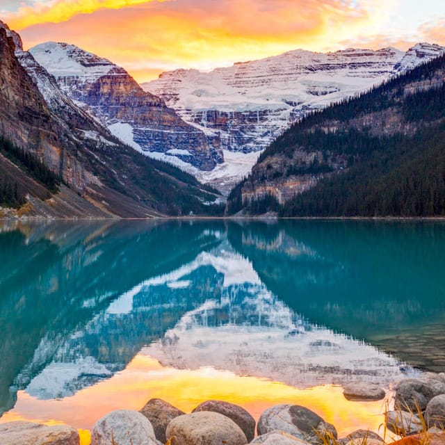 Sunrise or Sunset/Stargazing Tour at Moraine Lake from Banff - Price and value: does $98 make sense for a 6-hour tour?