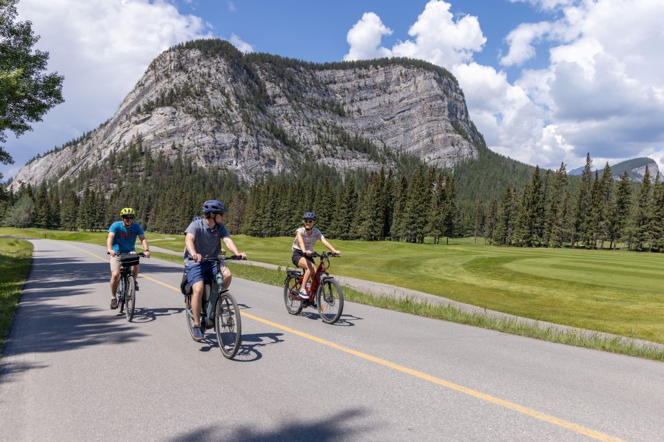 The Local Banff Explorer - E-Bike Tour - Wildlife spotting without turning it into chaos
